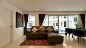 B12-Pool Access Partial Seaview 2 Bedrooms 1 Bathroom at Karon